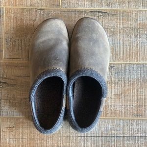 Men’s Chacos Slides